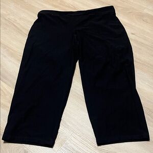 Eileen Fisher Women’s Black  Capris Leggings XL